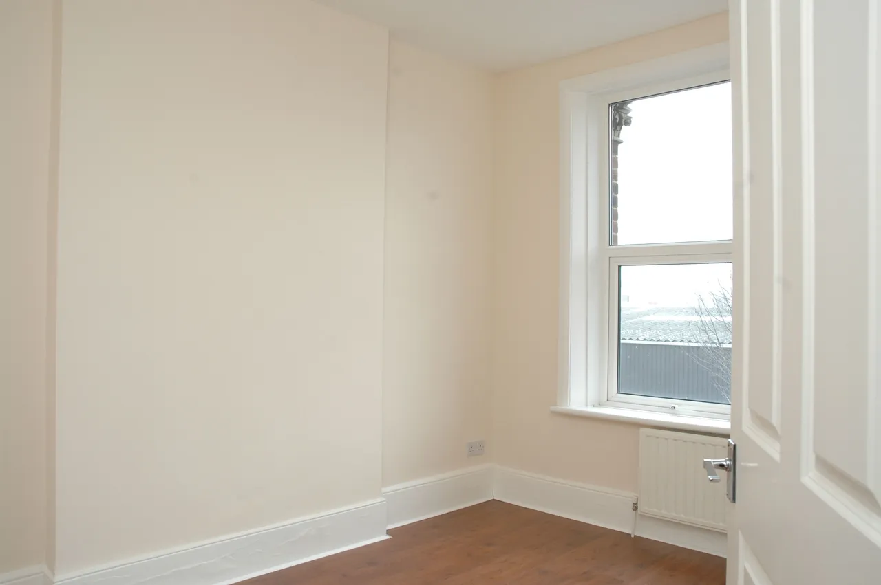 London, W3, photo 8