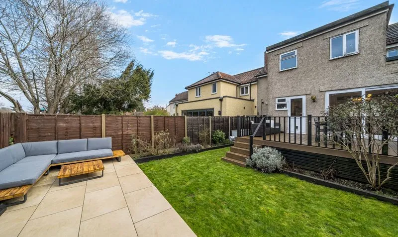 Ebbisham Road, Epsom, KT18, photo 20