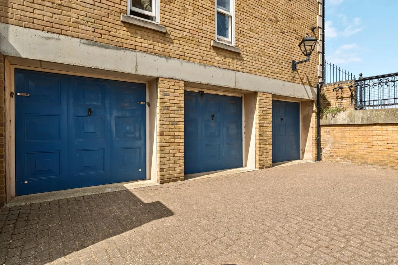 Rotherhithe Street, London, SE16, photo 9