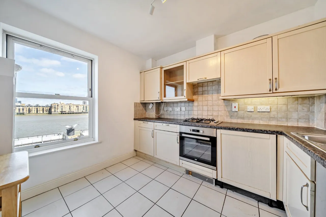 Rotherhithe Street, London, SE16, photo 5