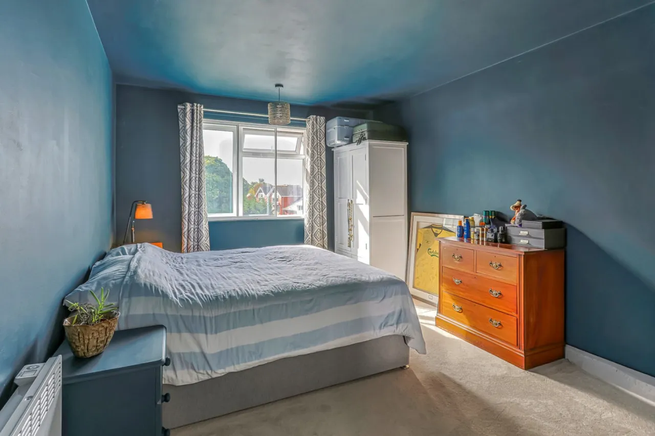 Bournemouth Road, Poole, photo 7