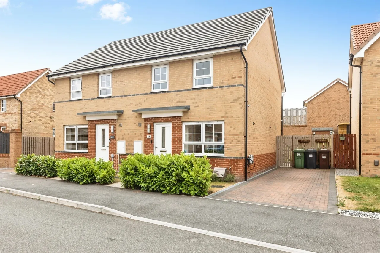 3 bed house for sale — Paddock Rise, East Ardsley, Wakefield