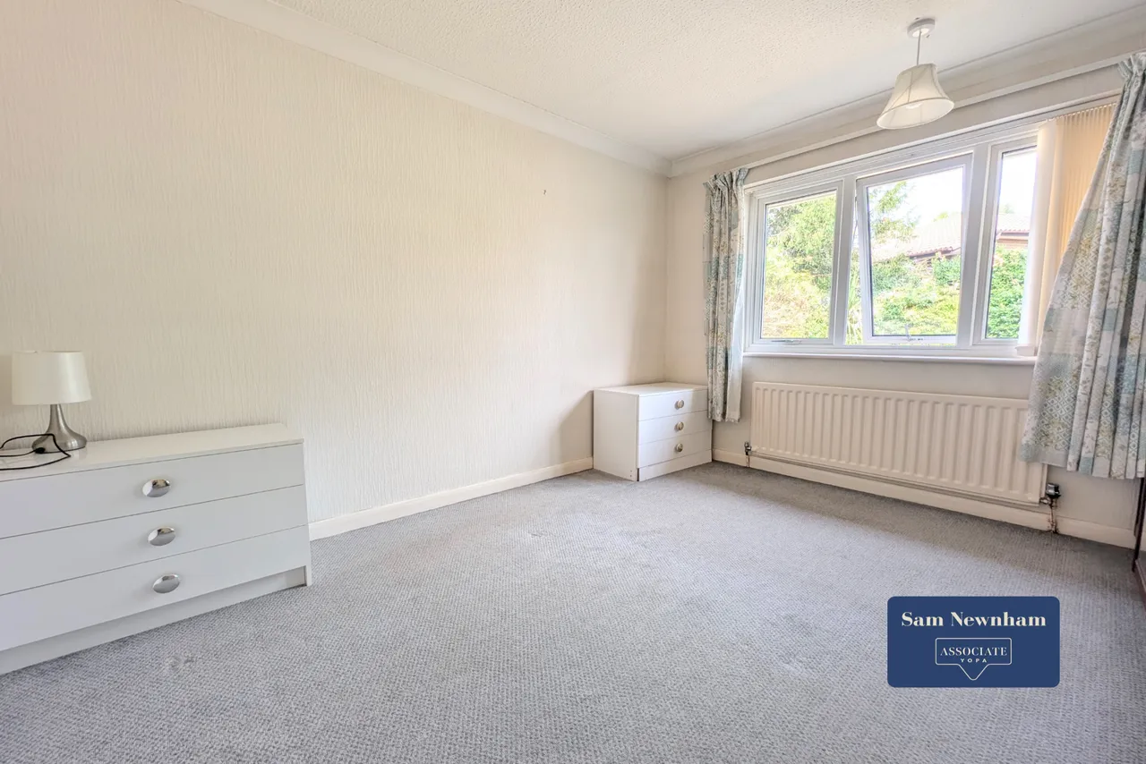 Clatterford Road, Newport, PO30, photo 13