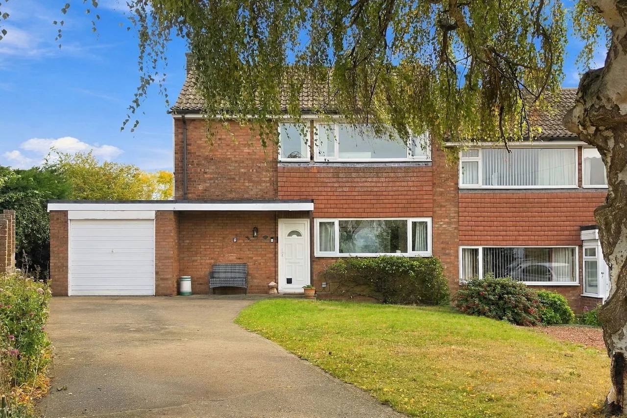 3 bed house for sale, Pasture Close, Grantham