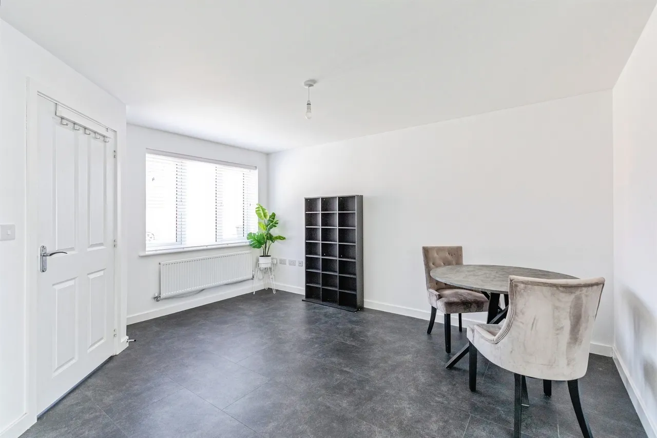 Speight Crescent, KETTERING, photo 6