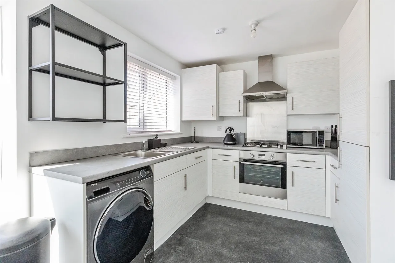 Speight Crescent, KETTERING, photo 4