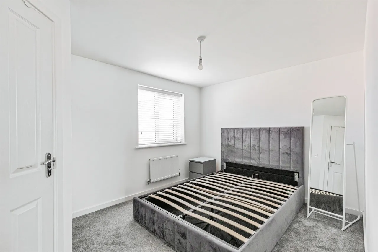Speight Crescent, KETTERING, photo 8