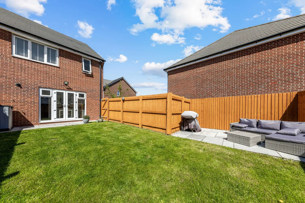 Oak Green Road, Lowton, Warrington, Warrington, WA3 2UH, photo 6
