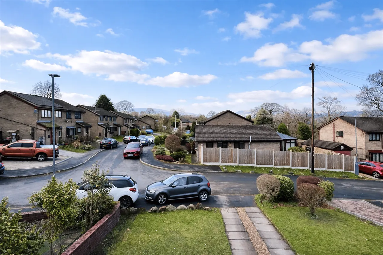 Holly Bank, Hyde, photo 16