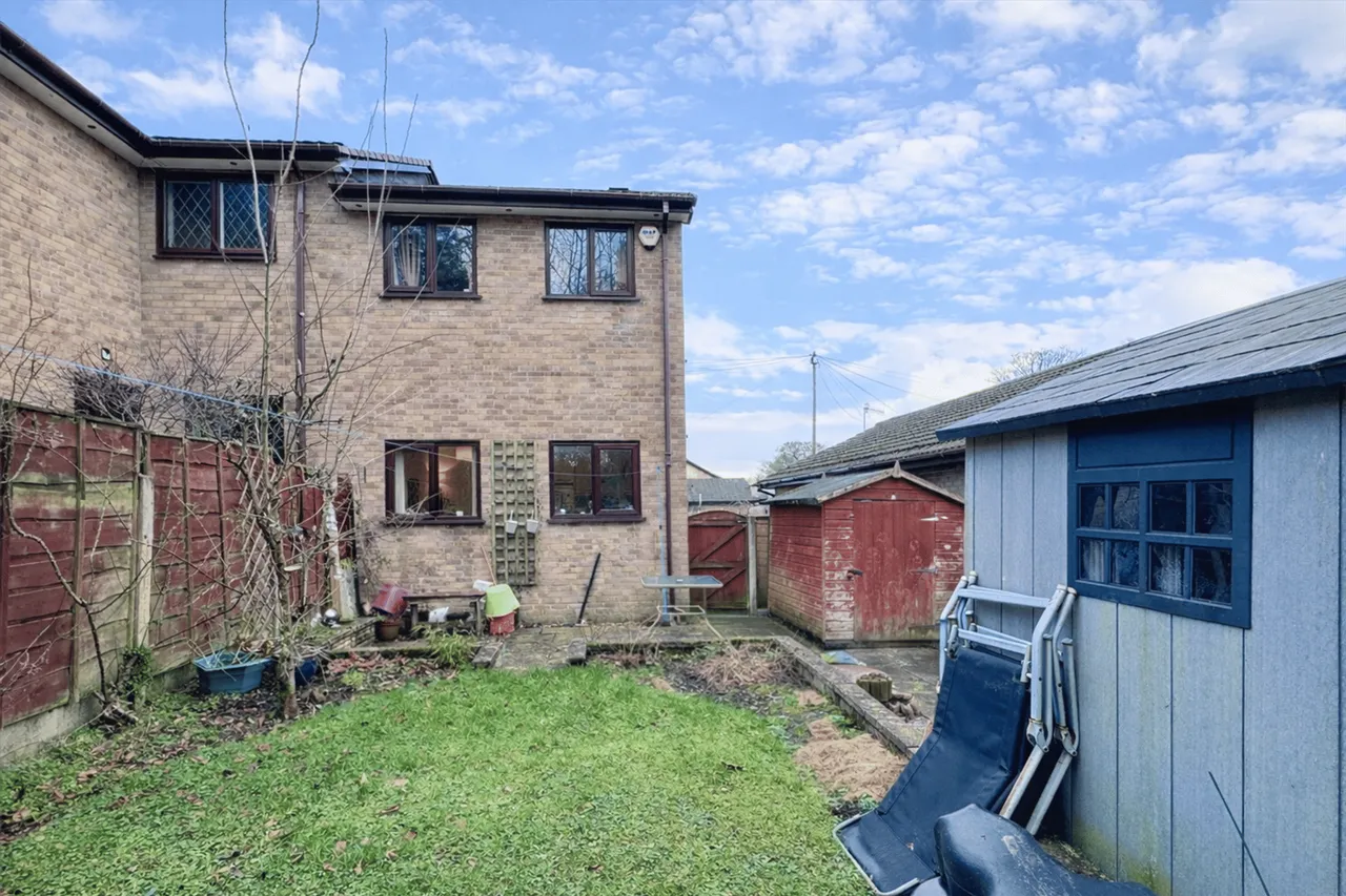 Holly Bank, Hyde, photo 15