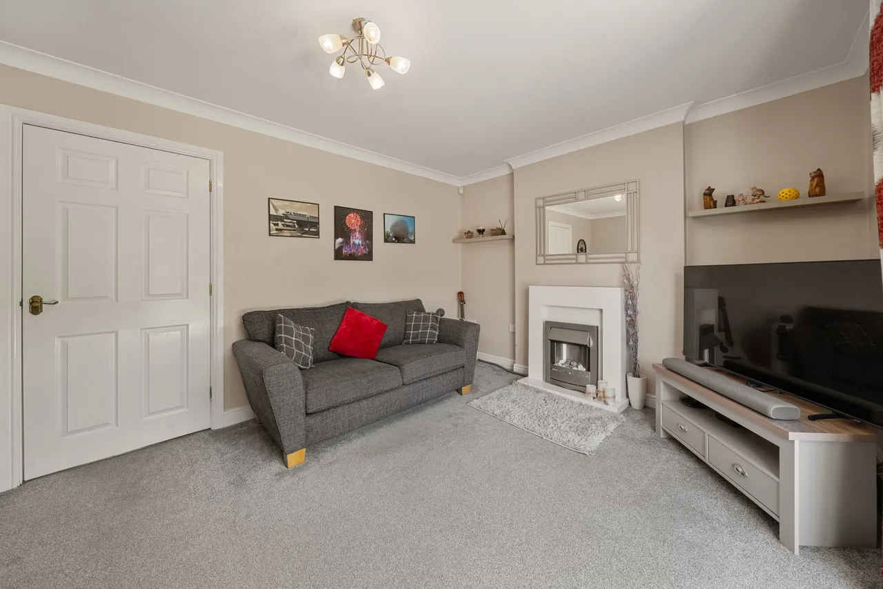 32 Oxley Road, HD2 1NX, photo 5
