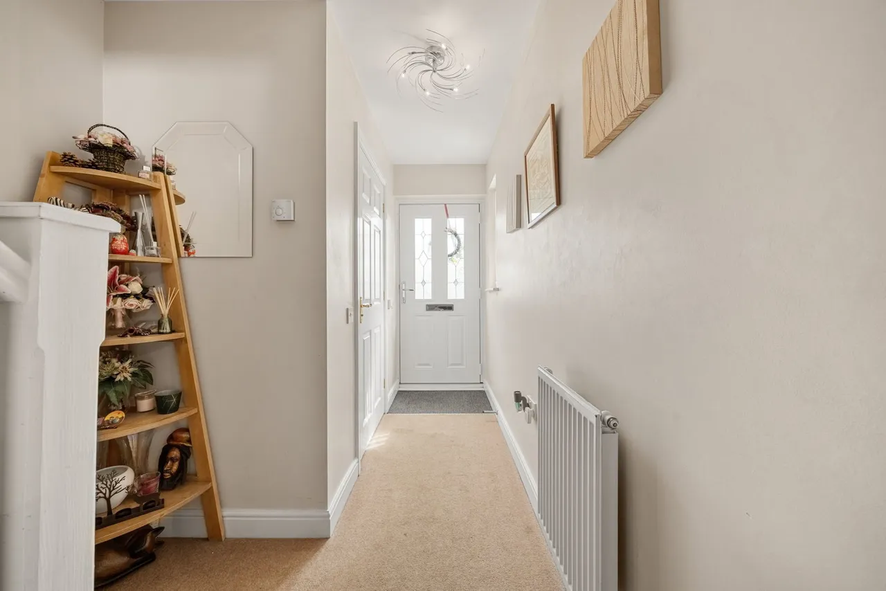 32 Oxley Road, HD2 1NX, photo 9