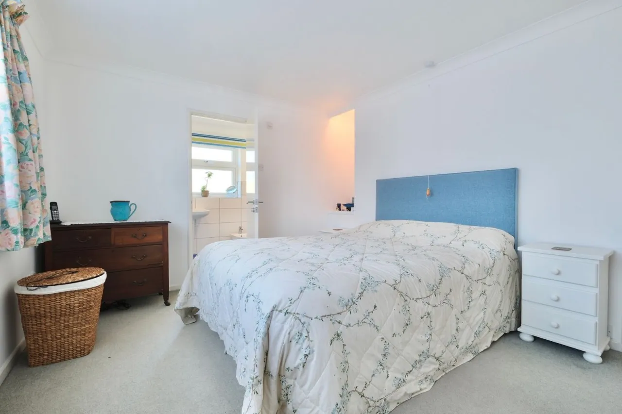 Priors Road, Hemingford Grey, PE28, photo 7
