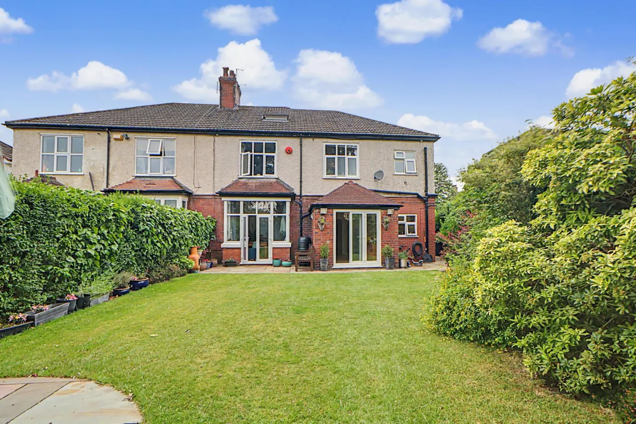 Hassall Road, Alsager, photo 23