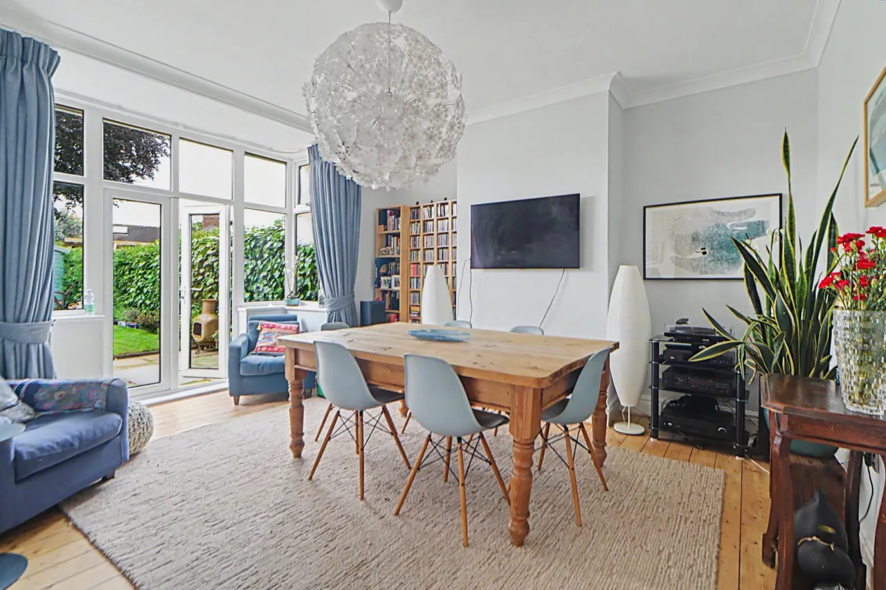 Hassall Road, Alsager, photo 9
