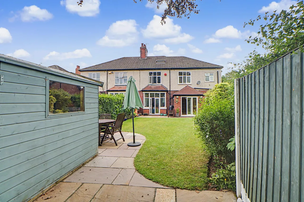 Hassall Road, Alsager, photo 20