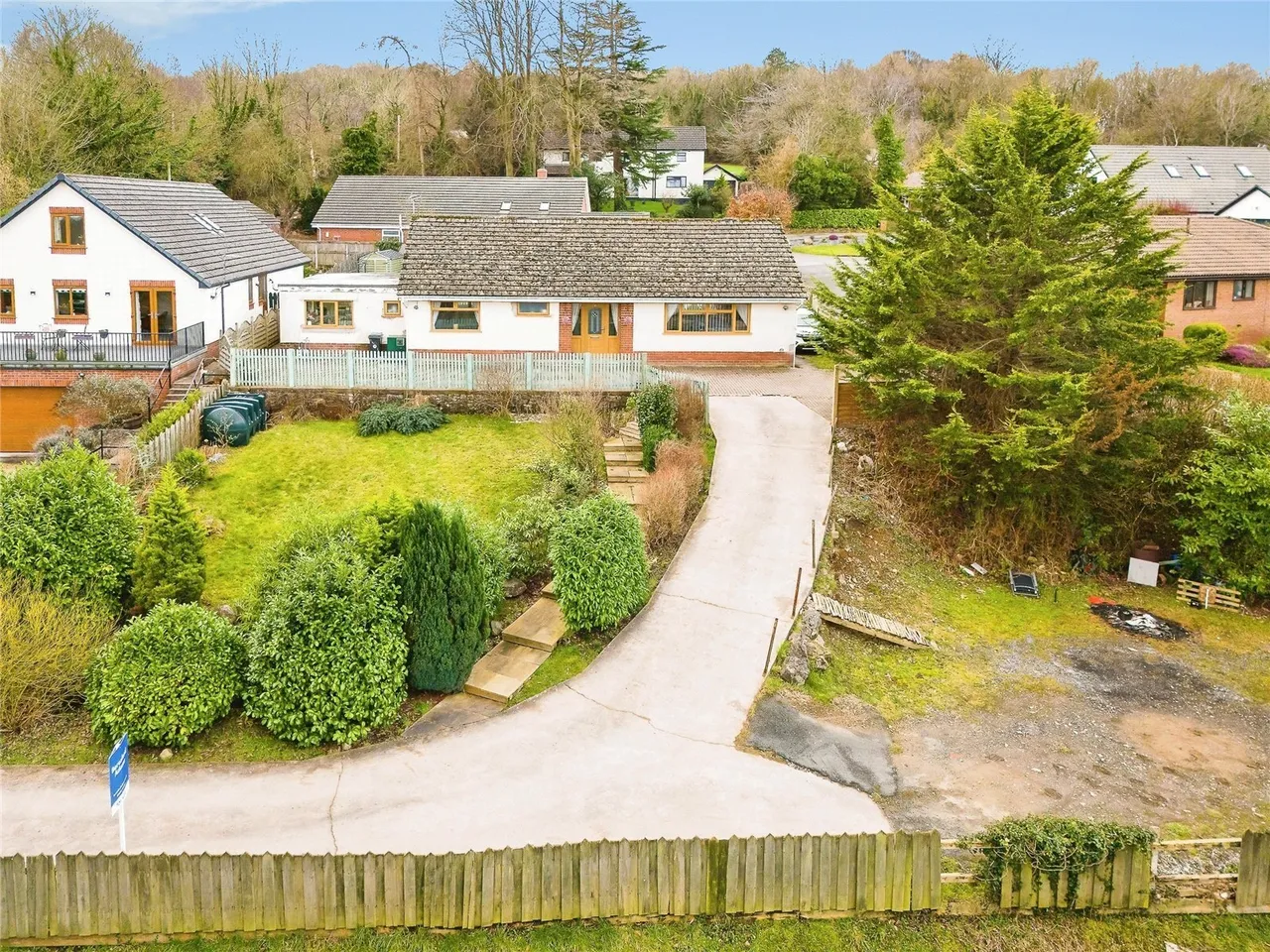 3 bed property for sale, Cilcain Road, Pantymwyn, CH7