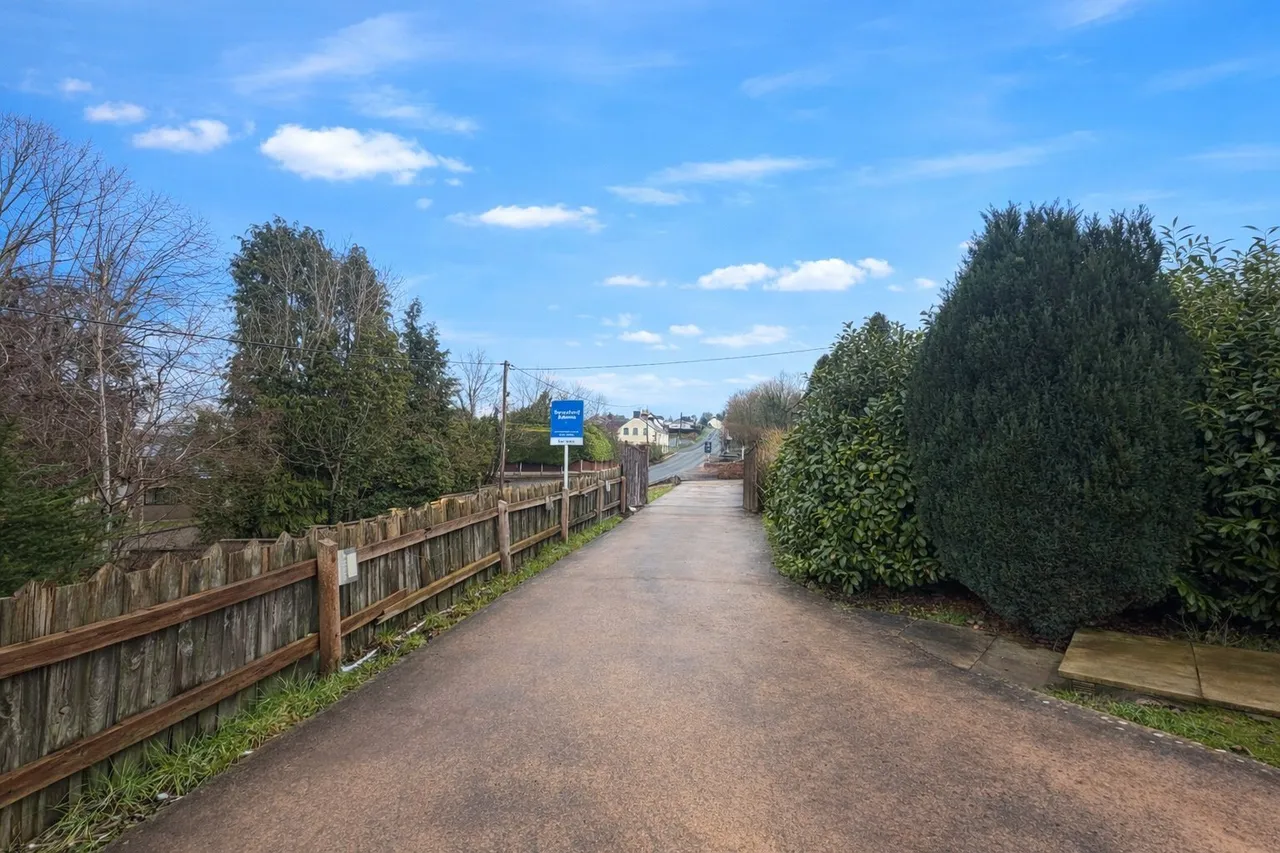 Cilcain Road, Pantymwyn, CH7, photo 30