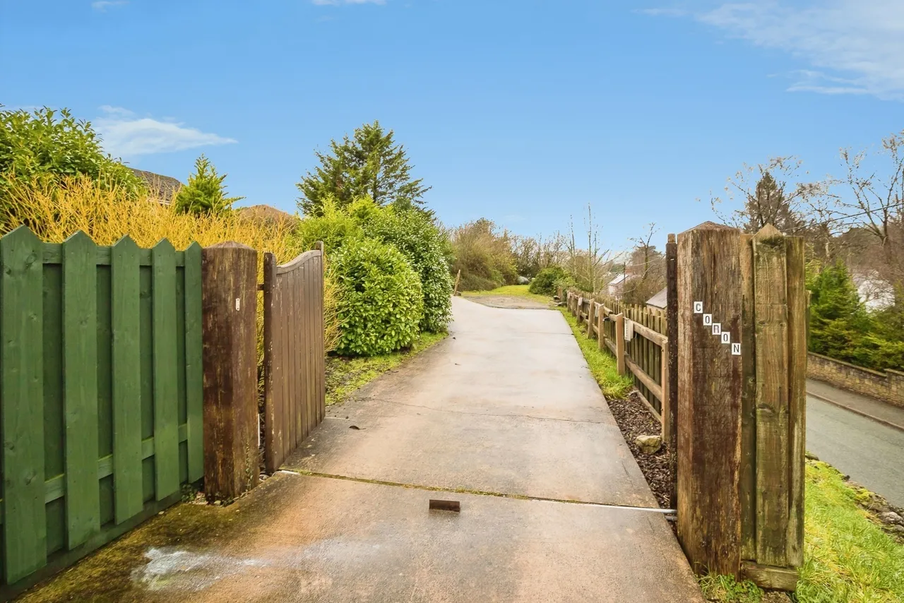 Cilcain Road, Pantymwyn, CH7, photo 29