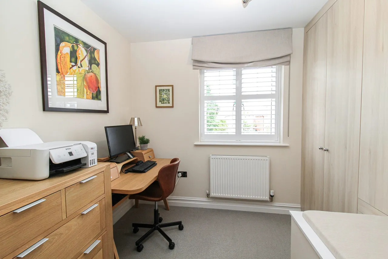 Emerald Avenue, Fleet, GU51 5DG, photo 26