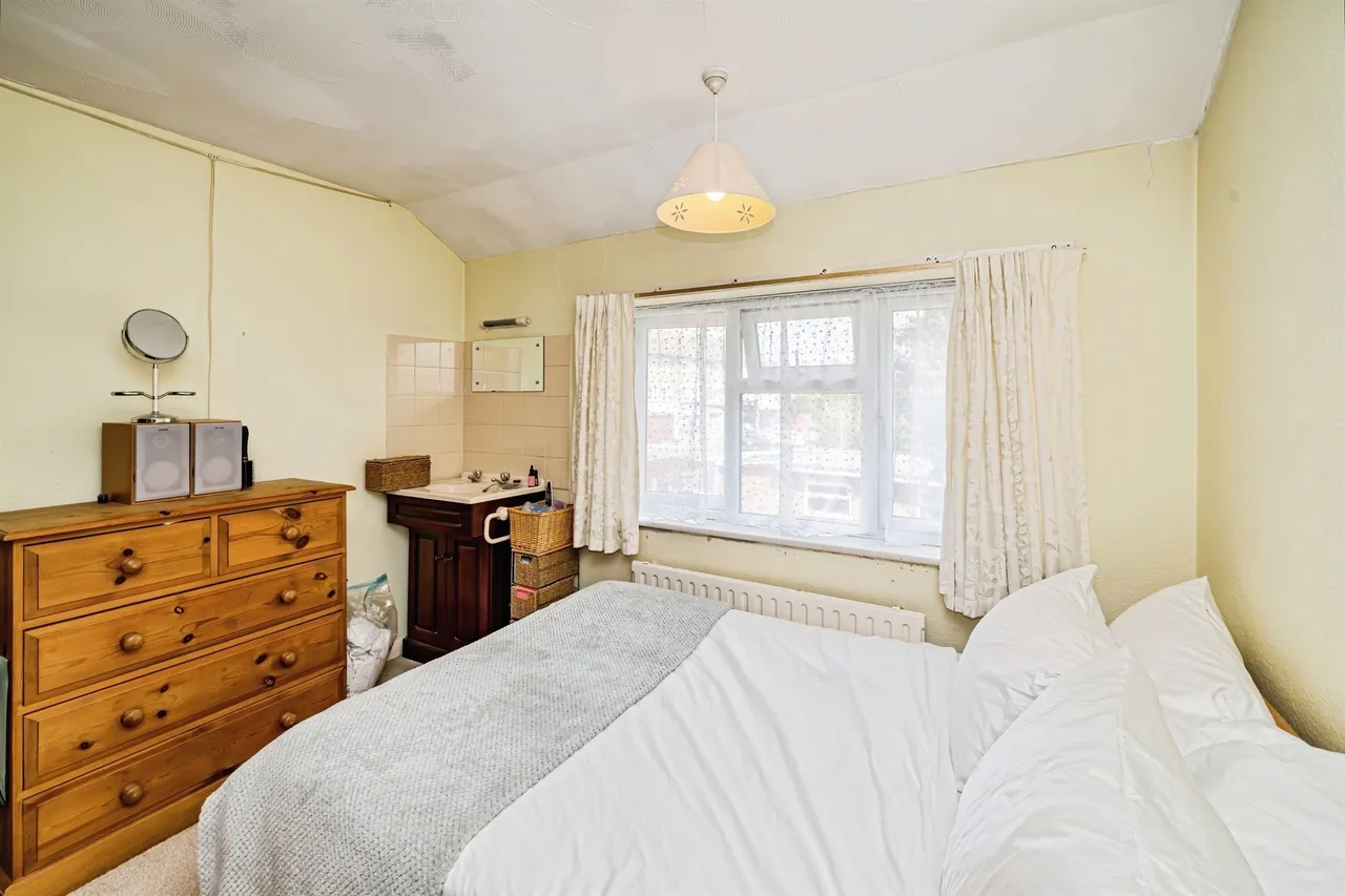 Fern Drive, Taplow, SL6, photo 11