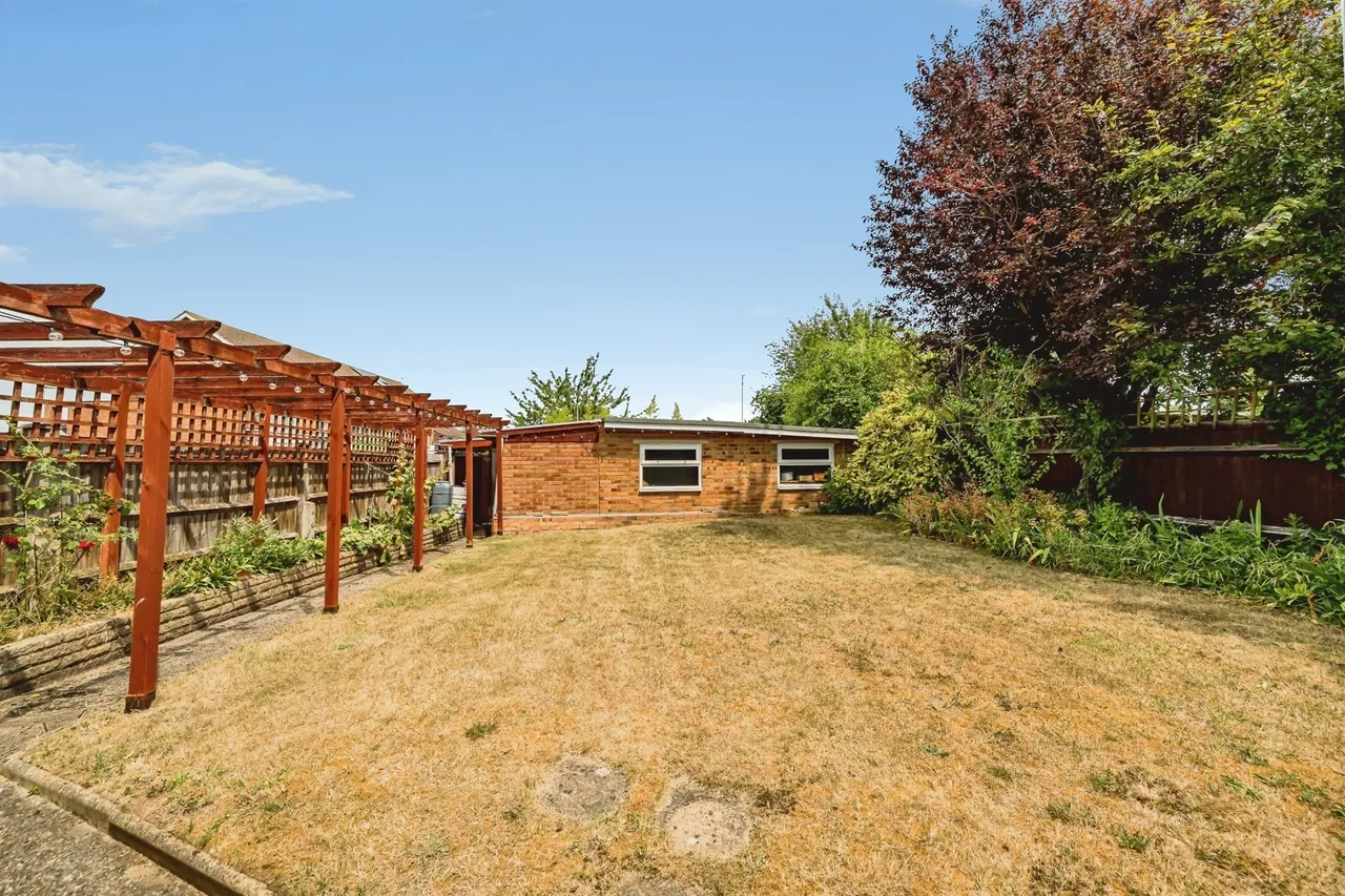Fern Drive, Taplow, SL6, photo 14