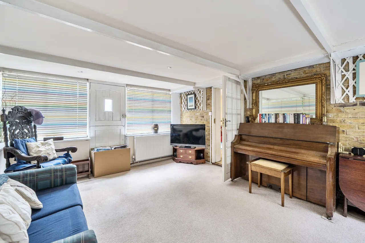Stuart Road, Warlingham, photo 7