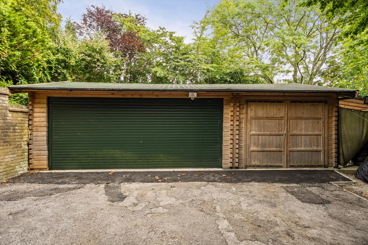 Stuart Road, Warlingham, photo 14