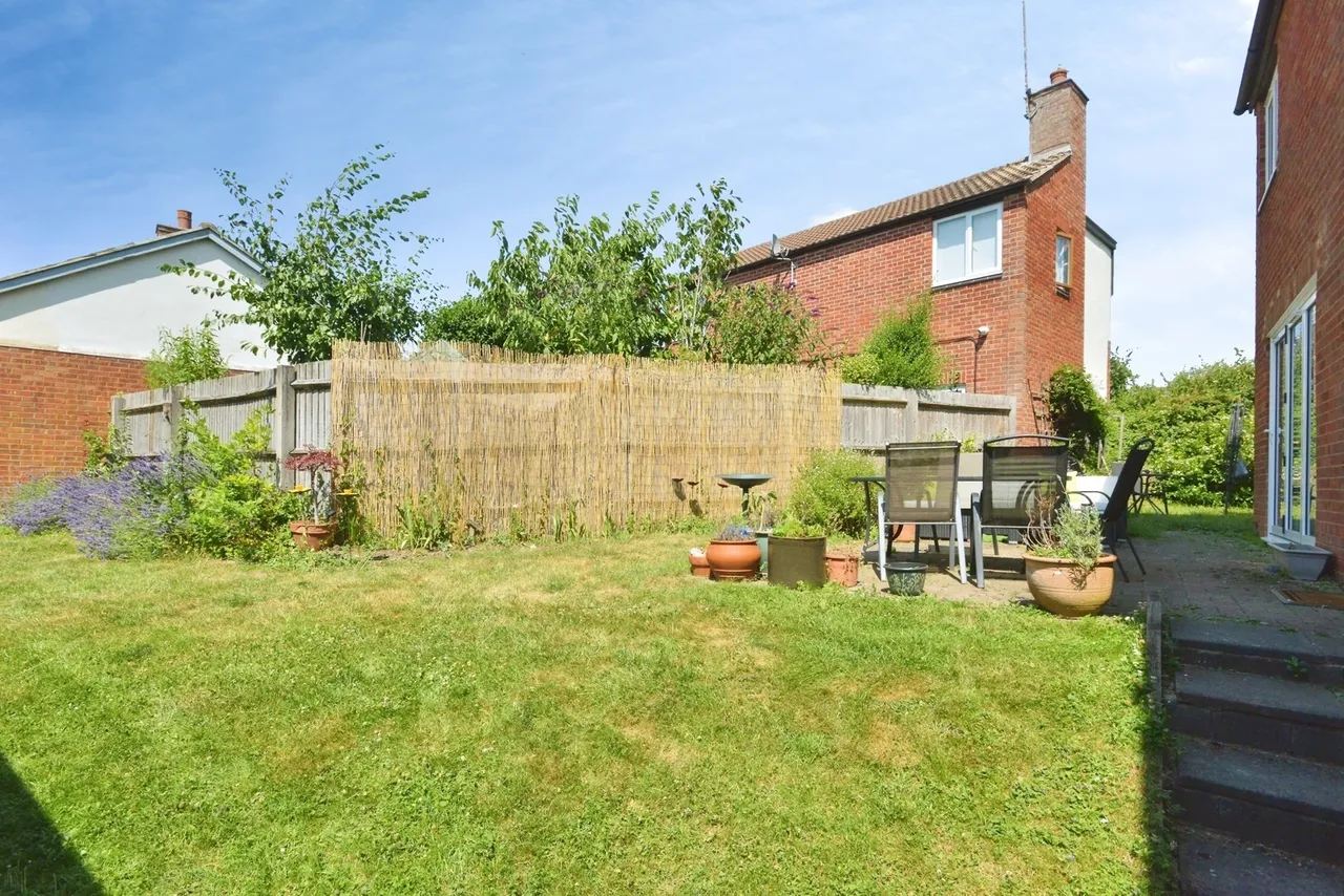 Nursery Gardens, Bradwell, Milton Keynes, Buckinghamshire, MK13, photo 3