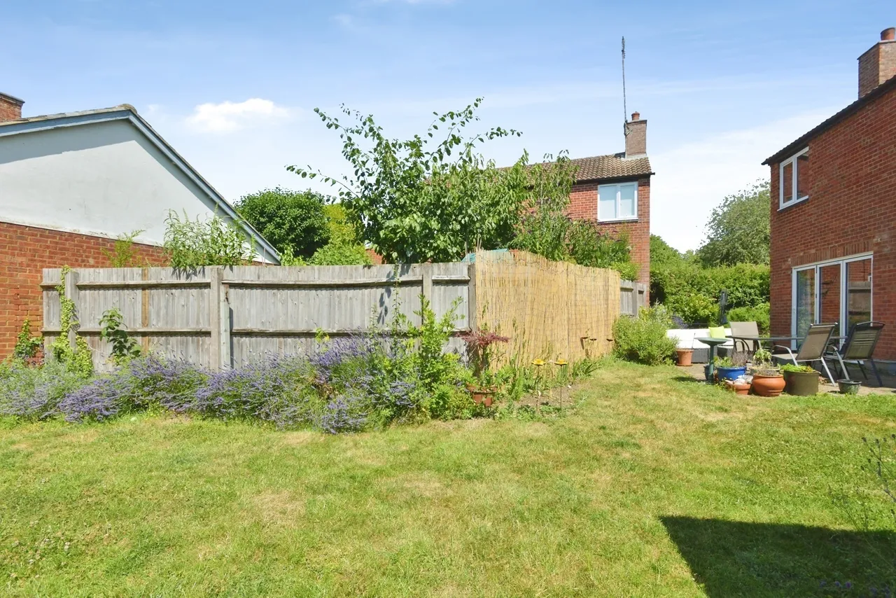 Nursery Gardens, Bradwell, Milton Keynes, Buckinghamshire, MK13, photo 21