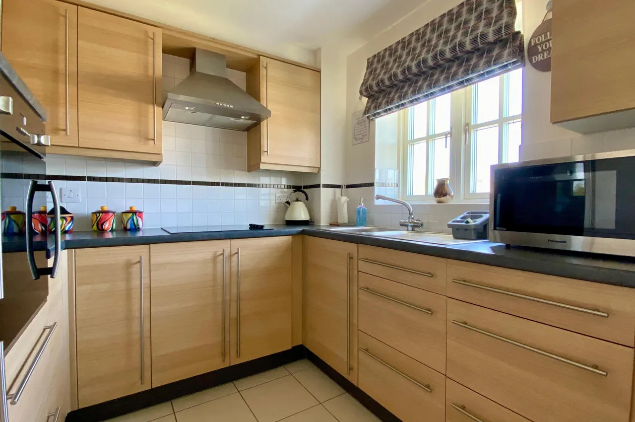 Parsonage Barn Lane, BH24, photo 8