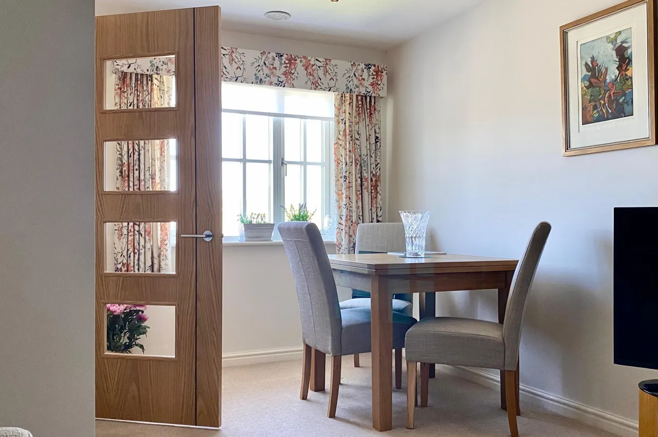 Parsonage Barn Lane, BH24, photo 10