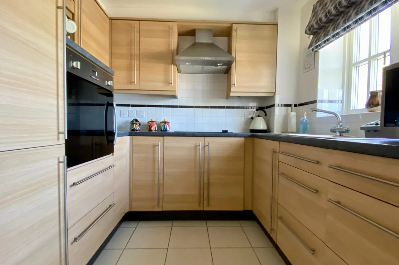 Parsonage Barn Lane, BH24, photo 4