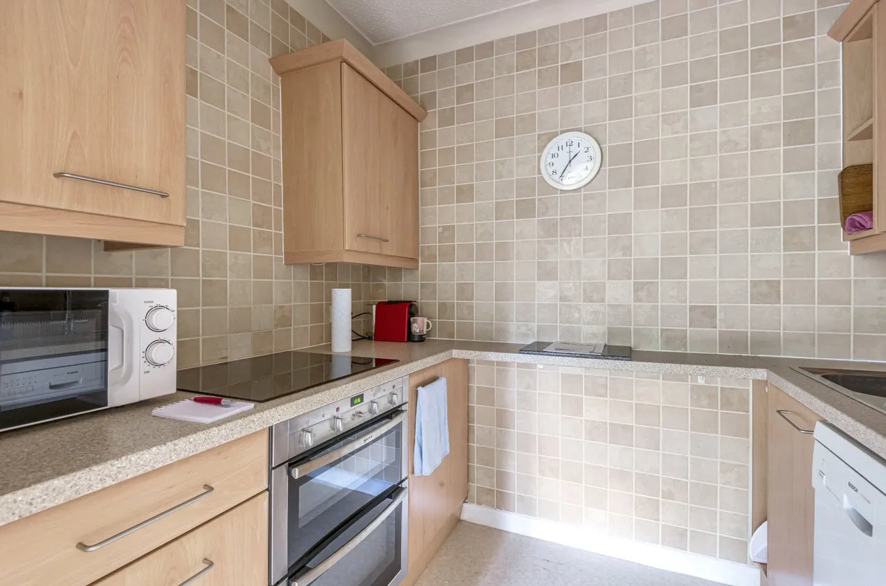 Burpham Lane, Burpham, GU4, photo 4