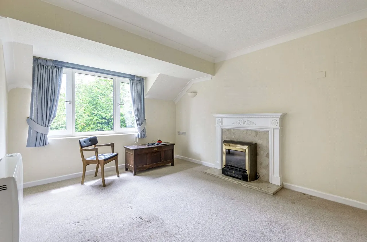 Burpham Lane, Burpham, GU4, photo 3