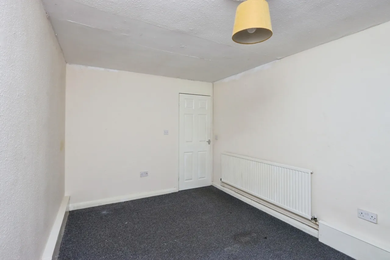 Erskine View, Sheffield, S2, photo 8