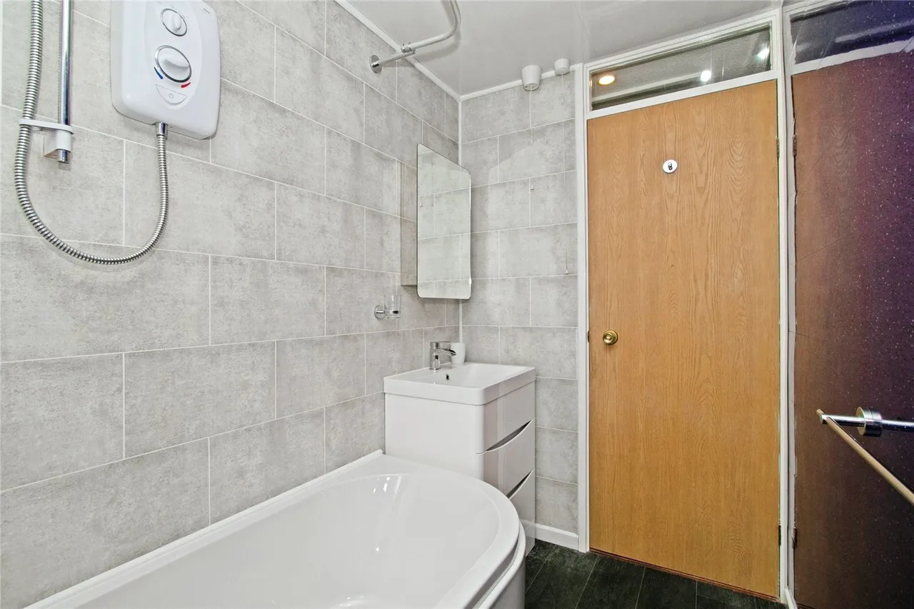 Byan Close, Threemilestone, TR3, photo 10