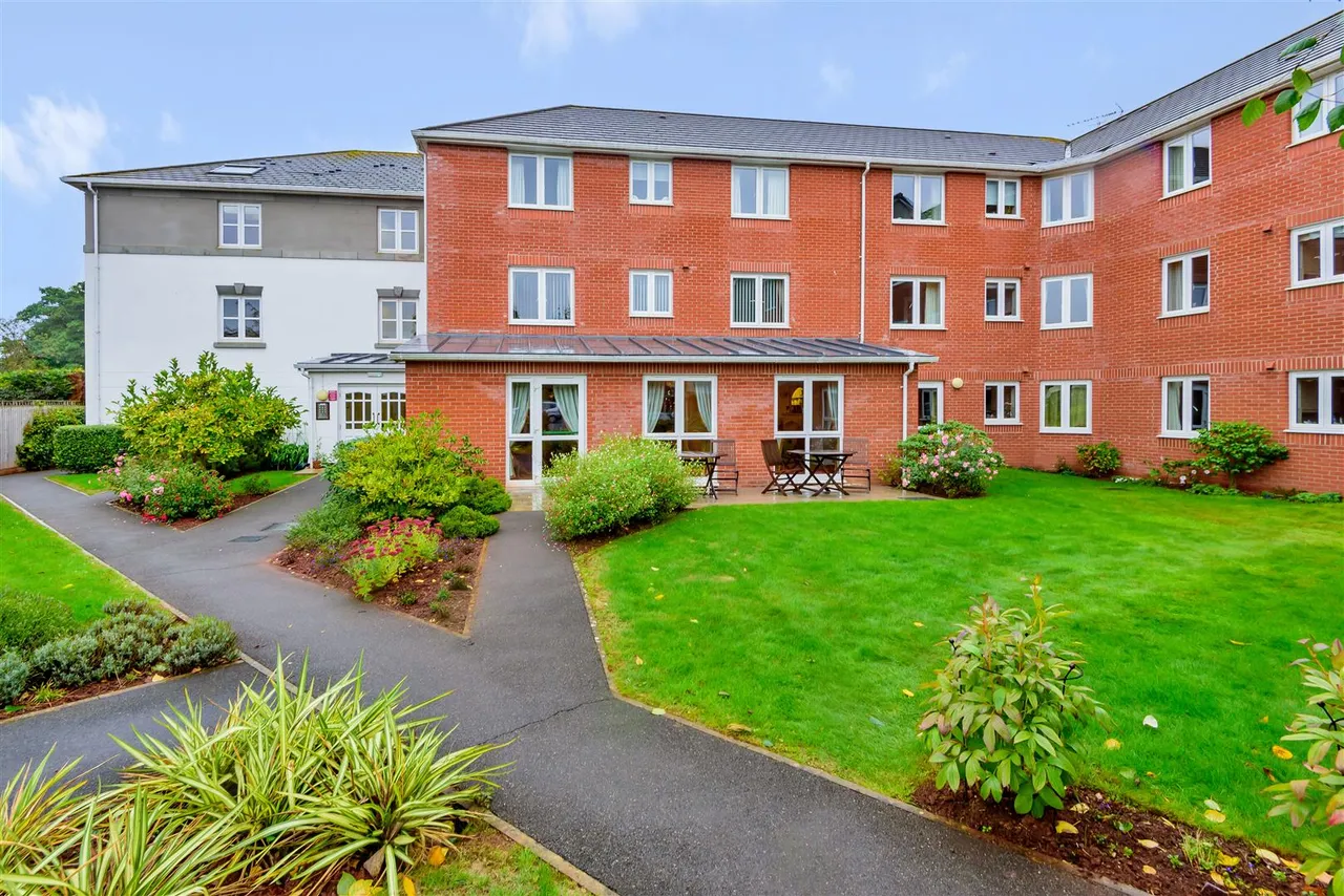 Butts Road, Heavitree, EX2, photo 14