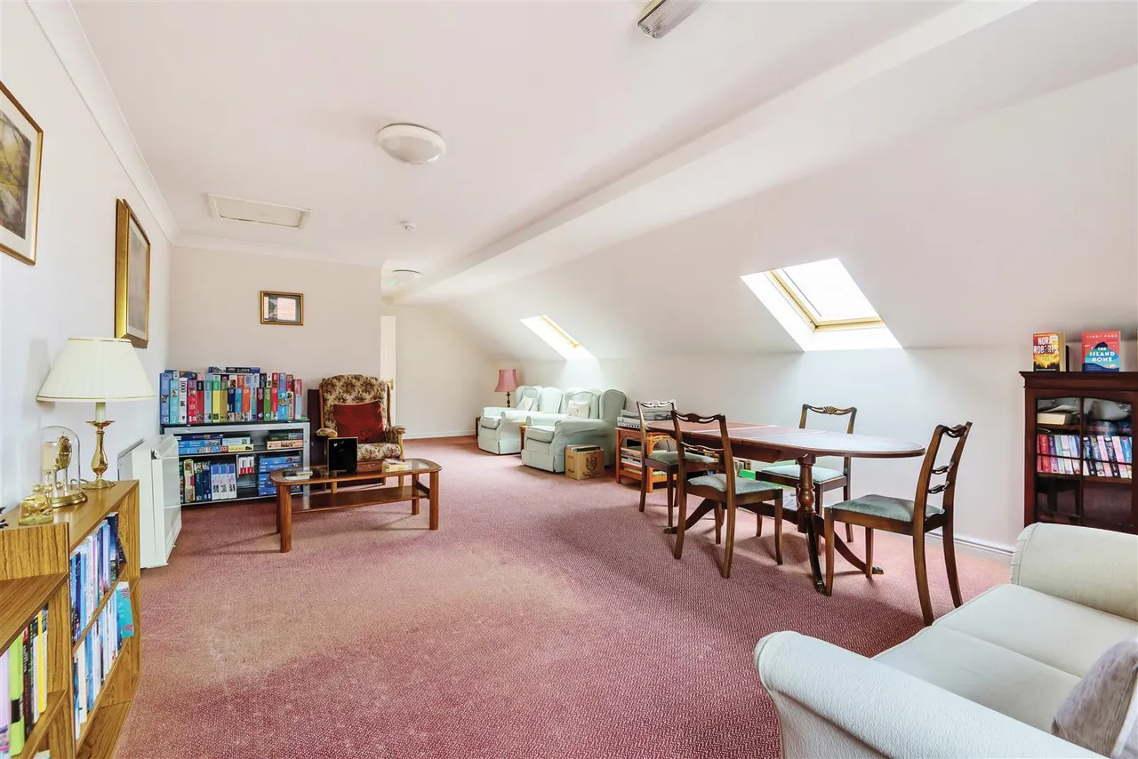 Butts Road, Heavitree, EX2, photo 11