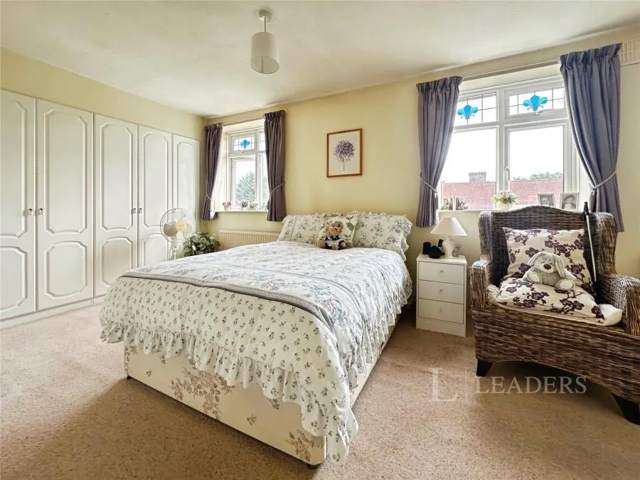 Lushes Road, Loughton, IG10, photo 5