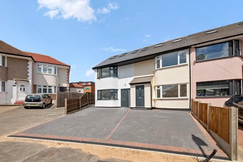 Gonville Crescent, Northolt, photo 20