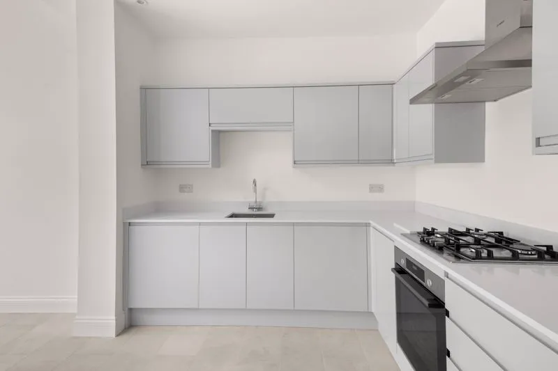 Gonville Crescent, Northolt, photo 9