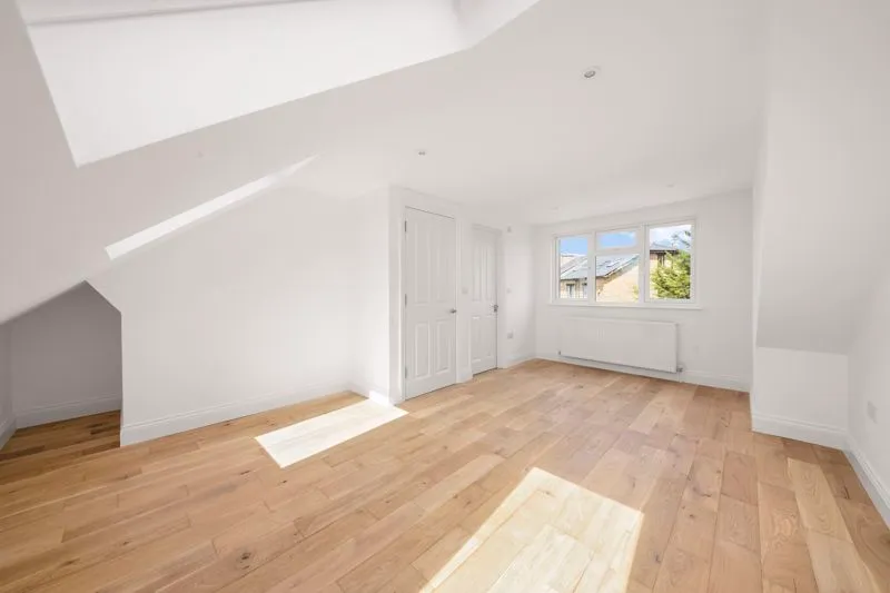 Gonville Crescent, Northolt, photo 6