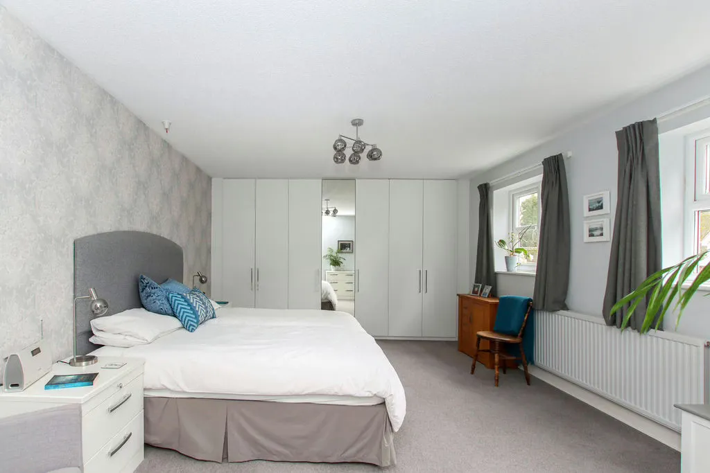 Dunsley Place, Tring, Hertfordshire, HP23 6JL, photo 6