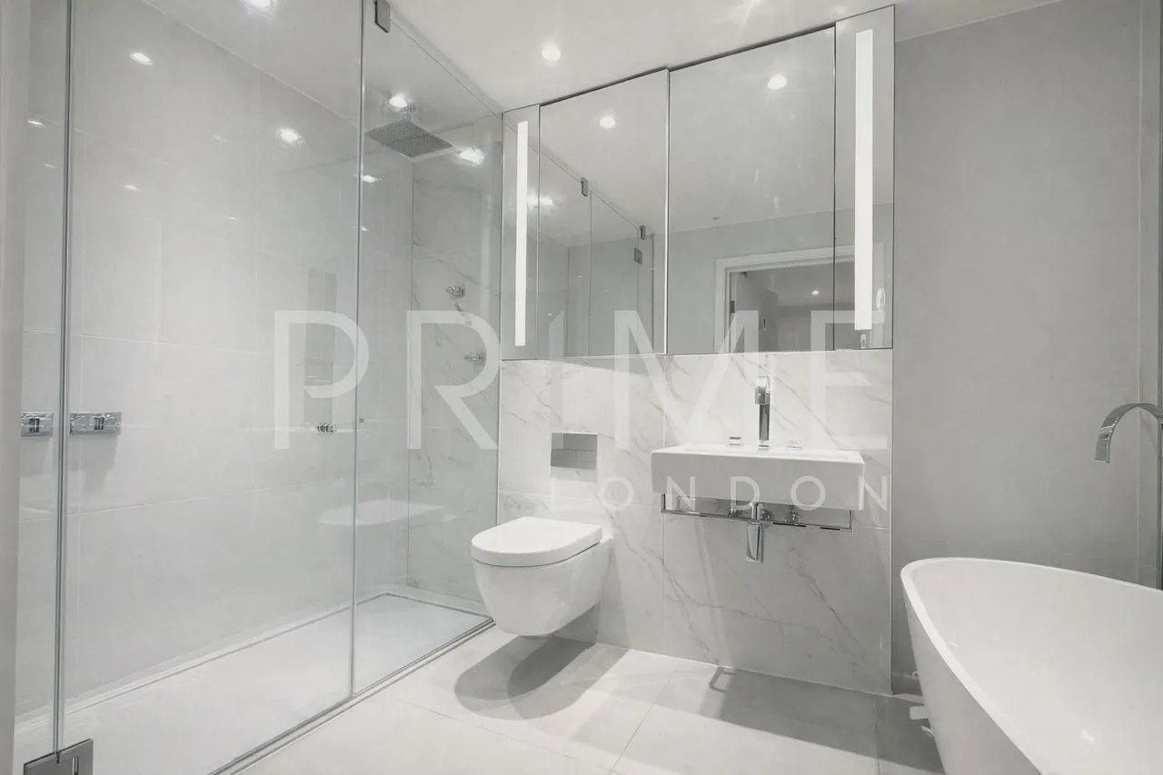 Hampton Tower, South Quay Plaza, E14, photo 3