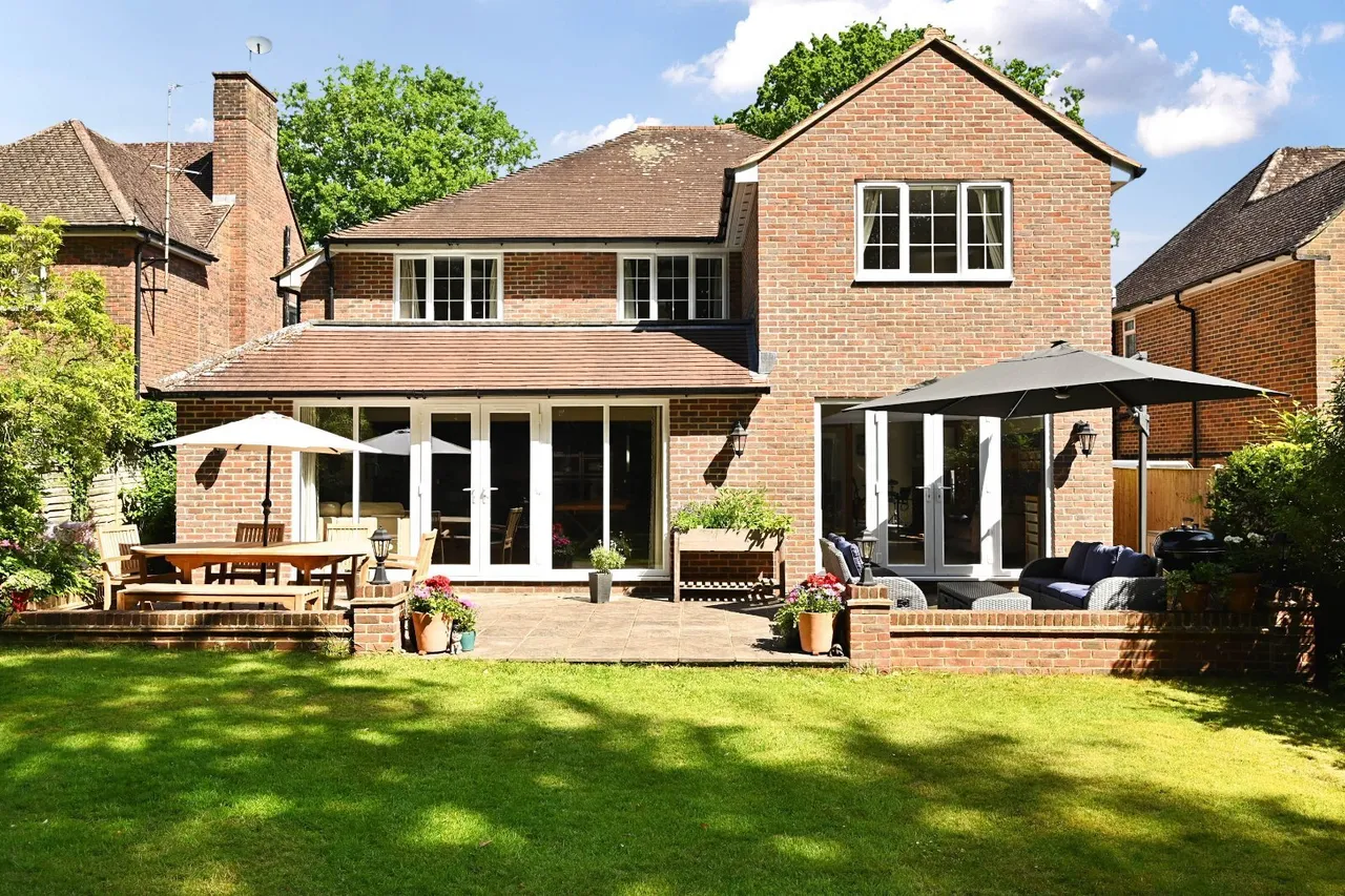Oak Bank, Lindfield, RH16, photo 2