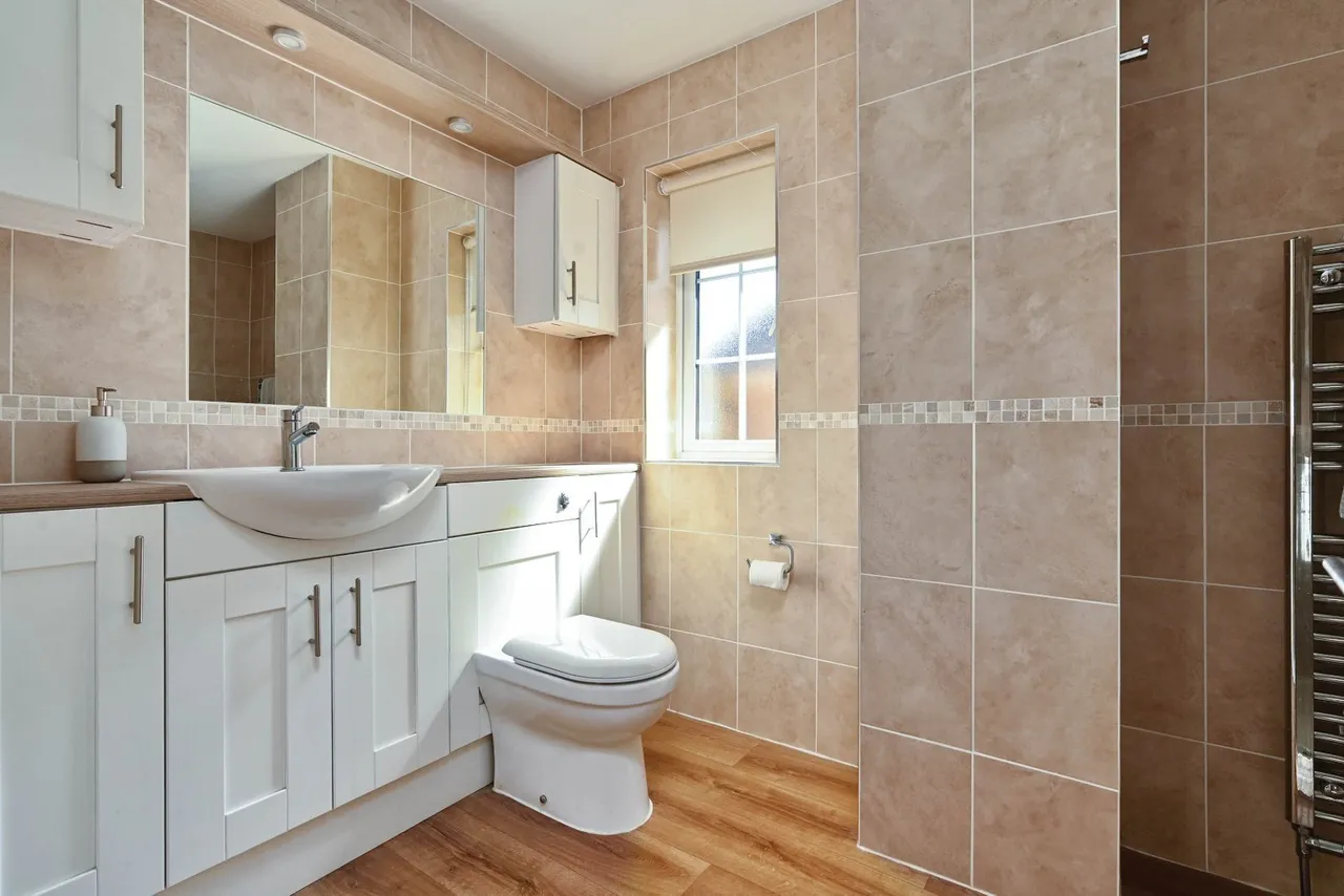 Oak Bank, Lindfield, RH16, photo 17