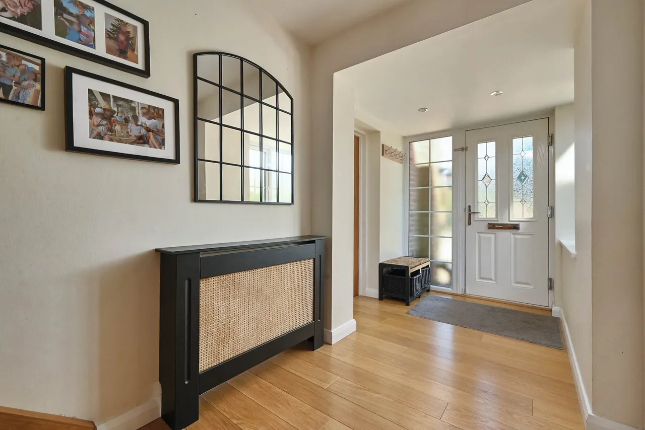 Oak Bank, Lindfield, RH16, photo 9