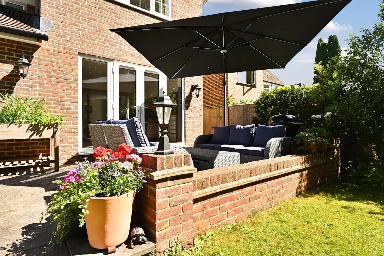 Oak Bank, Lindfield, RH16, photo 24