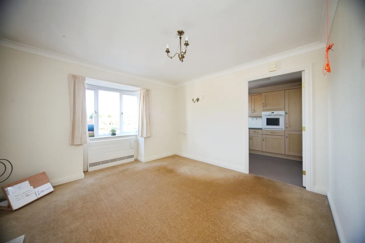 Hancock Drive, Luton, photo 2